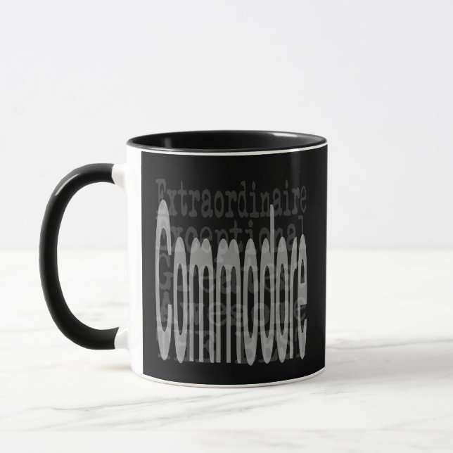 Caneca Extraordinário de Commodore (Esquerda)