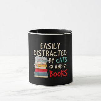 Caneca Fácil distração de gatos e livros | Gato engraçado