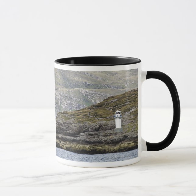 Caneca Farol de Rhue ao longo da costa (Direita)