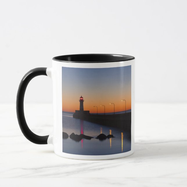 Caneca Farol do píer norte em Duluth, Minnesota, (Esquerda)