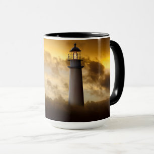 Caneca Farol que incandesce sob o céu dramático