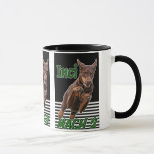 Caneca feita sob encomenda do design do MACH 2 de