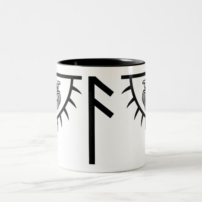 Caneca feita sob encomenda que caracteriza Huginn (Centro)