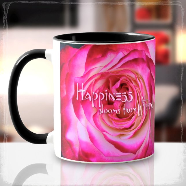 Caneca Felicidade Blooms a partir de dentro do Rosa rosa  (Criador carregado)