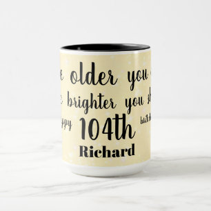 Caneca Feliz 104.º aniversário