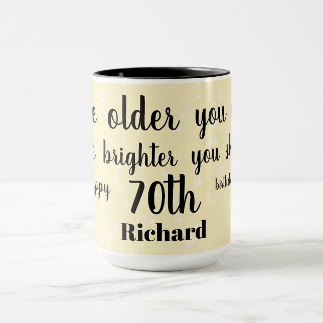 Caneca Feliz aniversário de 70 (Centro)