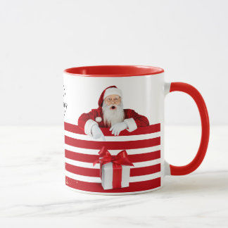 Caneca feliz de papais noeis de Natal