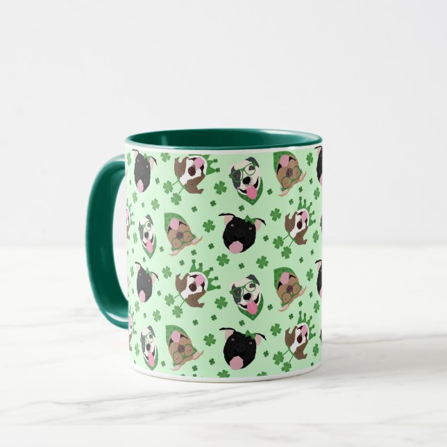 Caneca Feliz Dia de São Patrício Pit Bull Cães (Frente Esquerda)