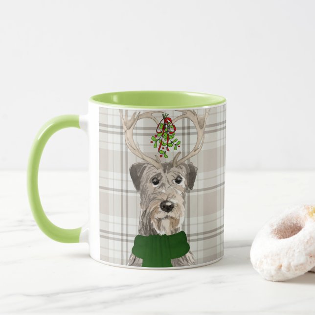 Caneca Feriado Irlandês de Wolfhound, Xadrez de Dog Lover (Com Donut)