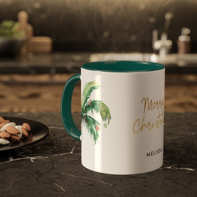 Caneca Feriados de Árvore de Palma de Natal Personalizado (Christmas Holidays Coastal Celebration Palm Tree Personalized Green Two Tone Coffee Mug)