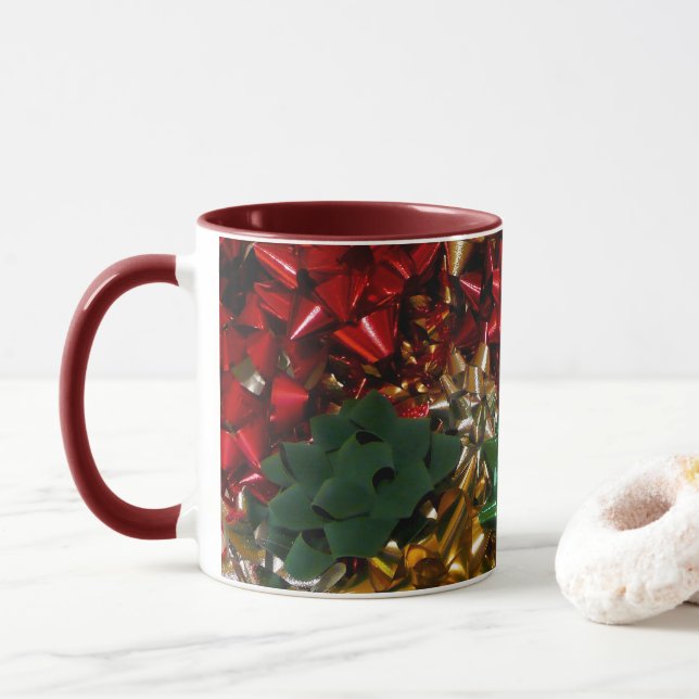 Caneca Férias Festivas Coloridas Arcos de Natal (Com Donut)