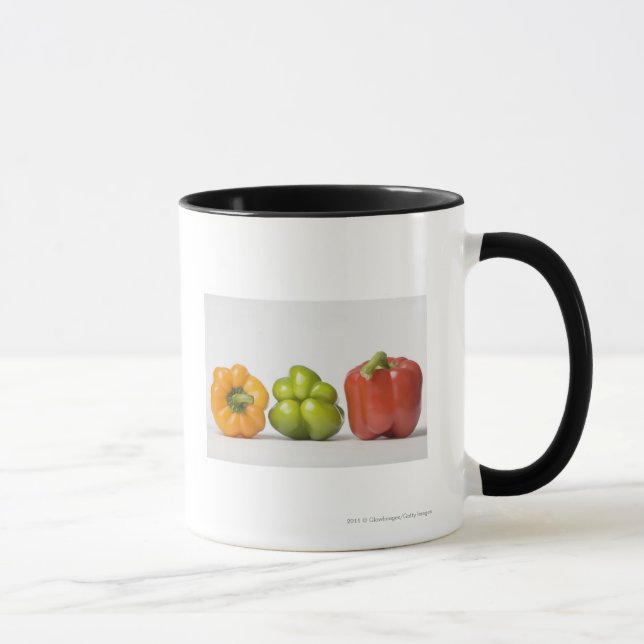 Caneca Fim-acima de pimentas de sino em seguido (Direita)