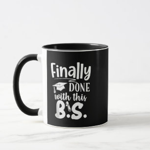 Caneca Finalmente feito com a graduação BS Funny 2025