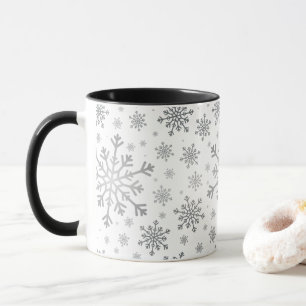 Caneca Flocos de neve de Natal de Cinzas de prata em bran