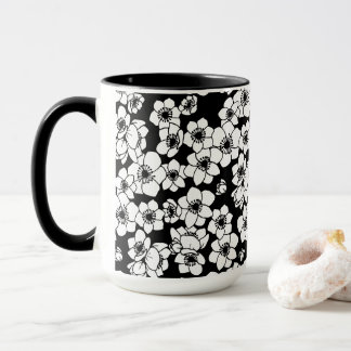 Caneca Flor Anêmone Preto e Branco