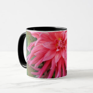 Caneca Flor Dahlia rosa brilhante.