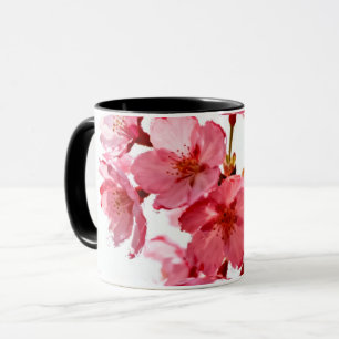 Caneca Flor de Cerejeira Radiantes em Aquarela