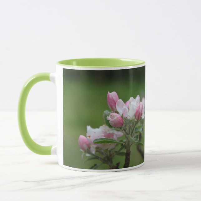 Caneca flor de maçã e folhas verdes (Esquerda)