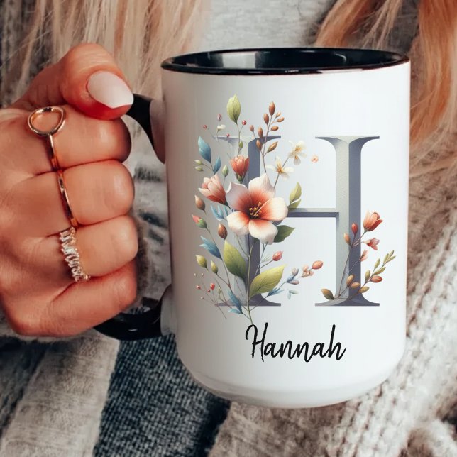 Caneca Floral Initial Mug, Custom Mug for Mom or Grandma (custom wildflower mug, personalized initial mug, wildflower coffee mug, birth flower mug for women,)
