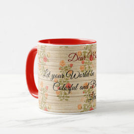 Caneca Floral no texto personalizado de madeira