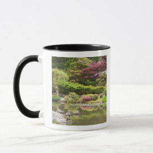 Caneca Flores em flor no Jardim Japonês,