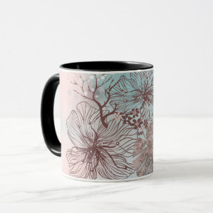 Caneca Flores esboçadas com abstrato folhas gradiente p