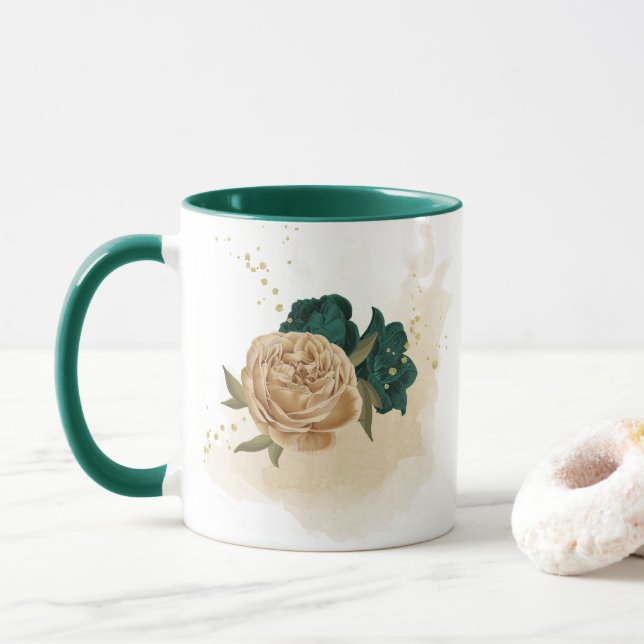 Caneca flores esmeralda verde e dourado bege (Com Donut)