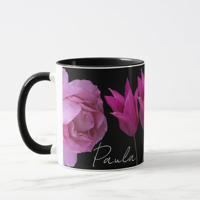 Caneca Flores roxas personalizáveis Nome preto (Esquerda)