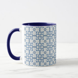 Caneca Folhas de Natal e azulejos de flores