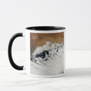 Caneca Formações de nuvens invulgares