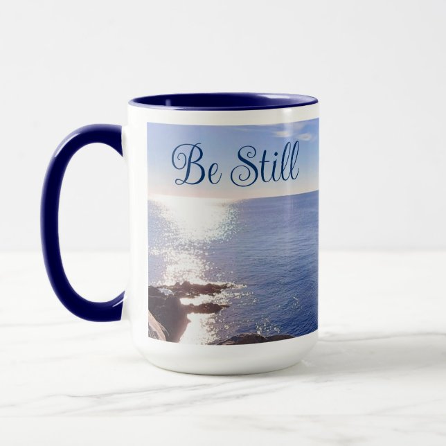 Caneca Foto de Bíblia do Oceano Azul Verse Conheça Deus (Esquerda)