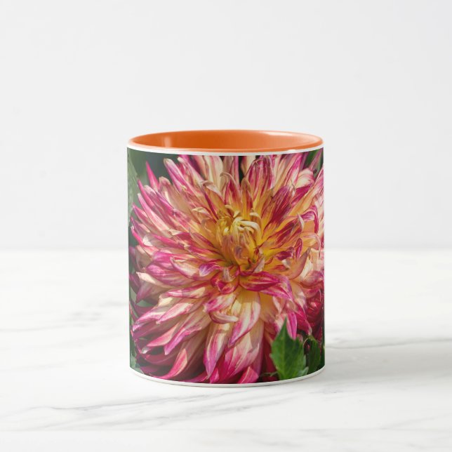 Caneca Fotografia de Crisântemo Laranja, Beleza Canadense (Centro)