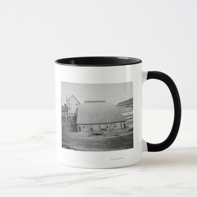 Caneca Fotografia de Obras de Redução de Lenha (Direita)