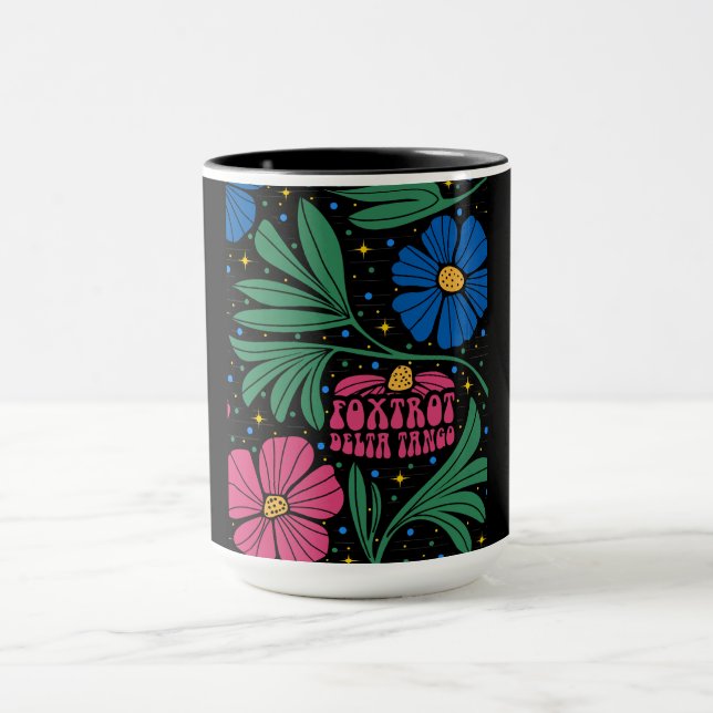 Caneca Foxtrot Delta Tango Flower Boho (Centro)