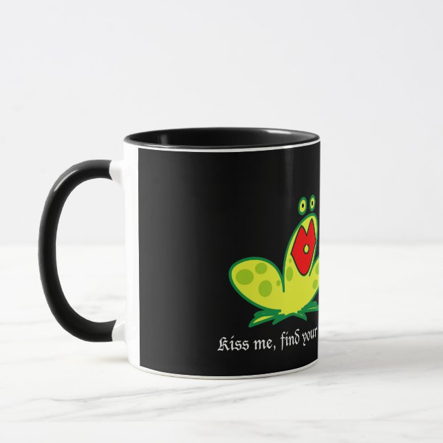 Caneca FrogPrince (Black Background Color) (Esquerda)