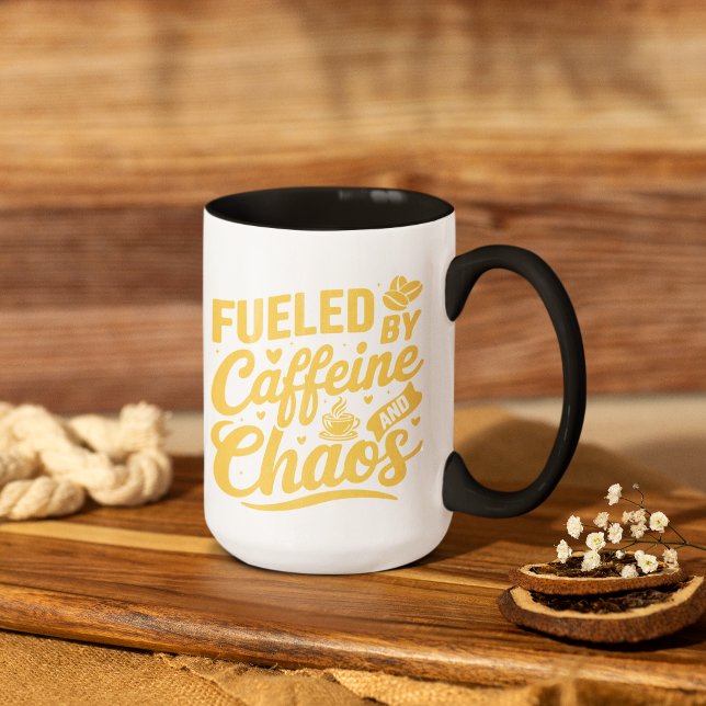 Caneca Fueled by Caffeine and Chaos Funny Sarcastic (funny coffee mug for busy moms)