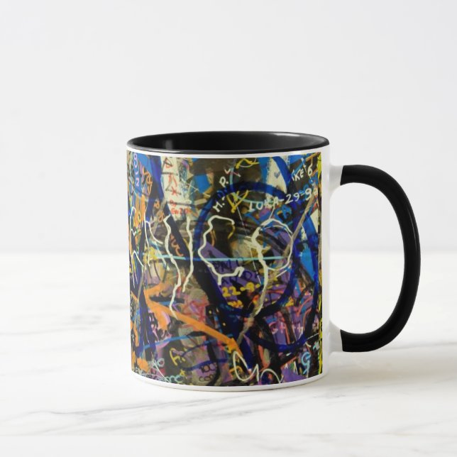 Caneca Fundo dos grafites (Direita)