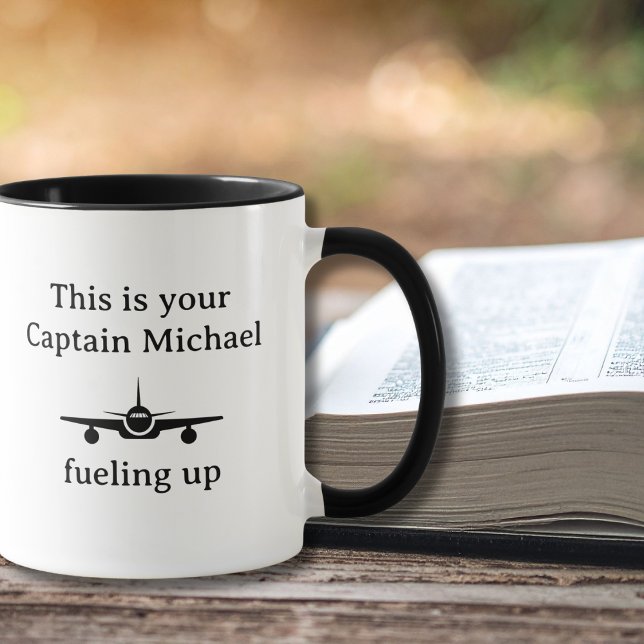 Caneca Funny Pilot Joke Captain Fueling Up Personalized (Criador carregado)