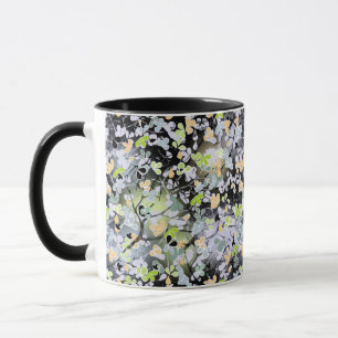 Caneca Galhos de primavera de abstrato sem costura folhas