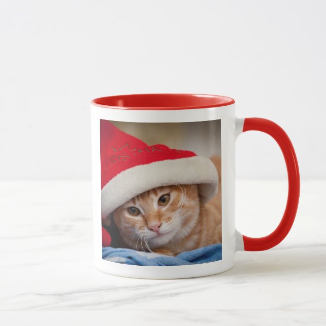 Caneca Gatinho pequeno no chapéu vermelho do Natal (Direita)
