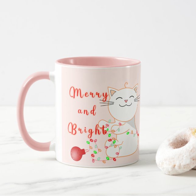 Caneca Gato Feliz Brincando Com Luz De LED | Natal Fofo  (Com Donut)