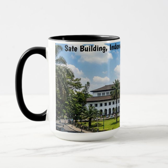Caneca Gedung Sate Bandung Patrimônio Indonésio  (Esquerda)