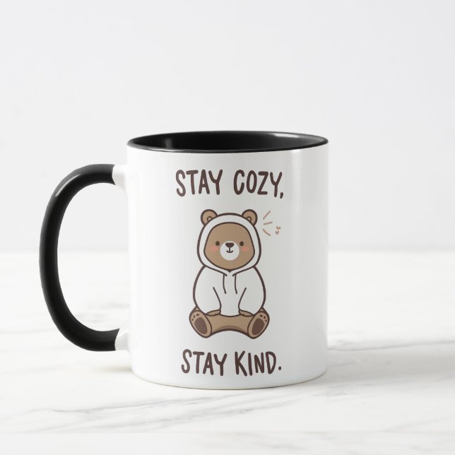 Caneca Gentle Reminder to Be Cozy and Kind (Esquerda)