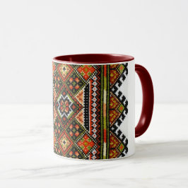 Caneca geométrica do bordado de Vyshyvanka do