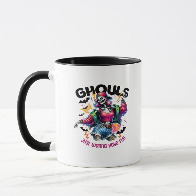 Caneca Ghouls Só Quer Divertir-Se Com As Víblias Do Dia D (Esquerda)