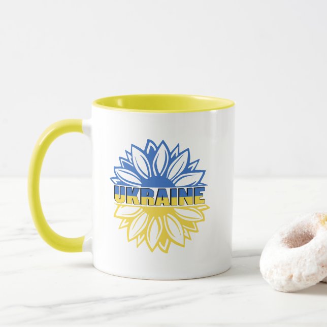 Caneca Girassol azul e amarelo com inscrição Ucrânia (Com Donut)