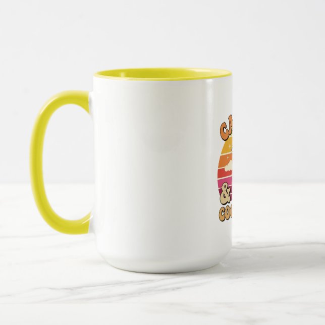 Caneca Girl Boss Coordenadora de Cafeína e Caos. (Esquerda)