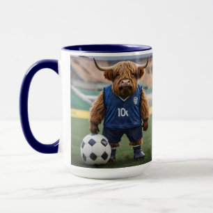 Caneca "Goal-Getter: Uma Vaca do Planalto Vestida para o