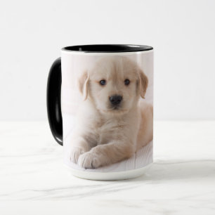 Caneca Golden retriever que encontra-se para baixo