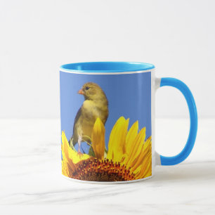 Caneca Goldfinch americano no girassol